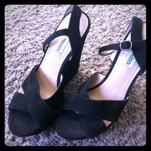 Steve Madden Black felt tall wedges
